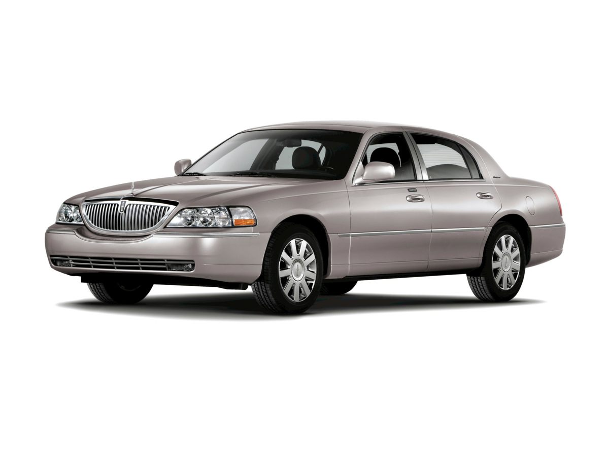 2011 Lincoln Town Car